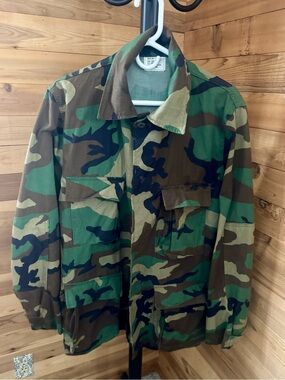 Vintage 80s US Army Woodland Camo BDU Jacket Medium Long M Field Coat